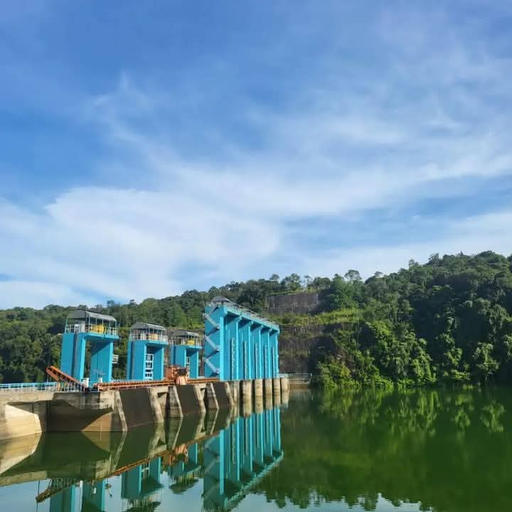 Elevasi dan Curah Hujan Turun, Bukaan Pintu Pelimpah Waduk PLTA Koto Panjang Dikurangi
