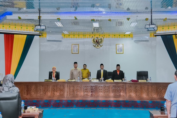 DPRD Kampar Rapat Paripurna Tentang Jawaban Pemerintah Terhadap Pandangan Umum Fraksi-Fraksi