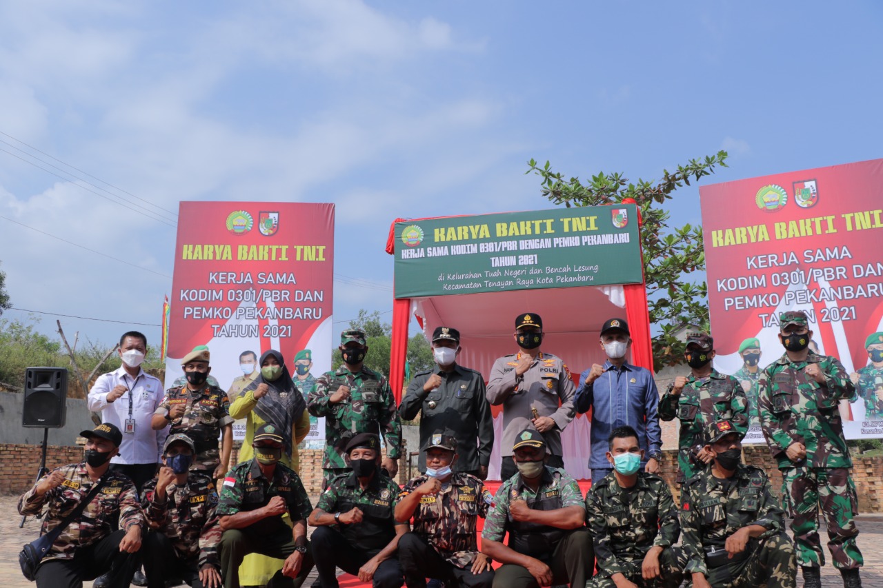 Wali Kota Hadiri Pembukaan Karya Bakti TNI di Kelurahan Bencah Lesung