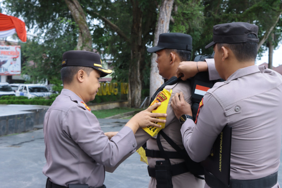 Upacara Pemberangkatan Personel Polres Kampar, 3.156 Anggota Siap Amankan TPS di Pilkada Serentak 2024