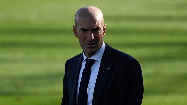 Zidane ke Juventus, Conte ke Real Madrid, Allegri ke Inter Milan