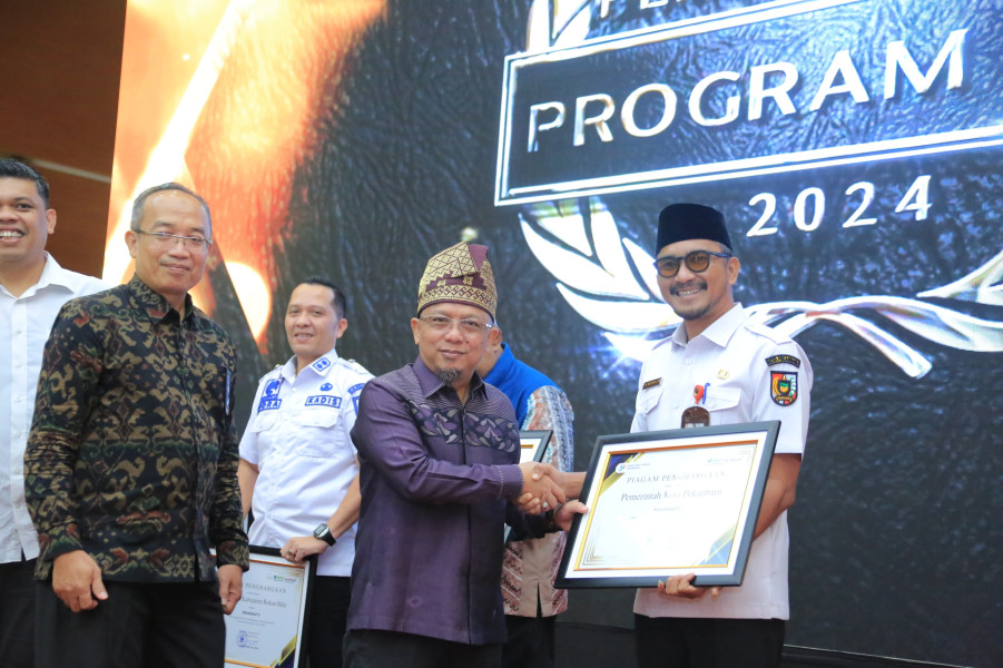 Peringkat Pertama EPSS, Pemko Pekanbaru Dapat Penghargaan dari BPS Riau