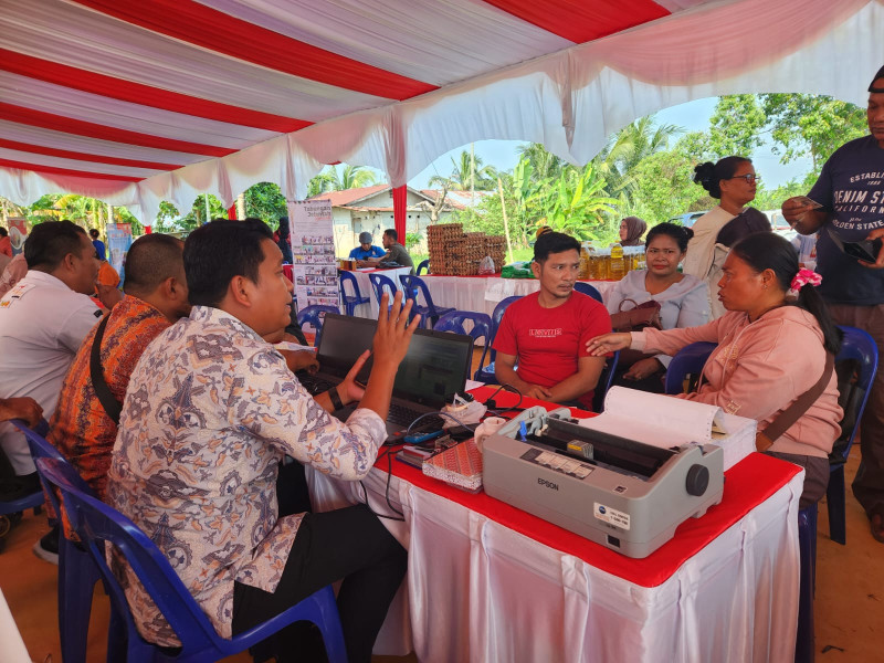 Warga Palas Nikmati Layanan LOMAK Rumbai