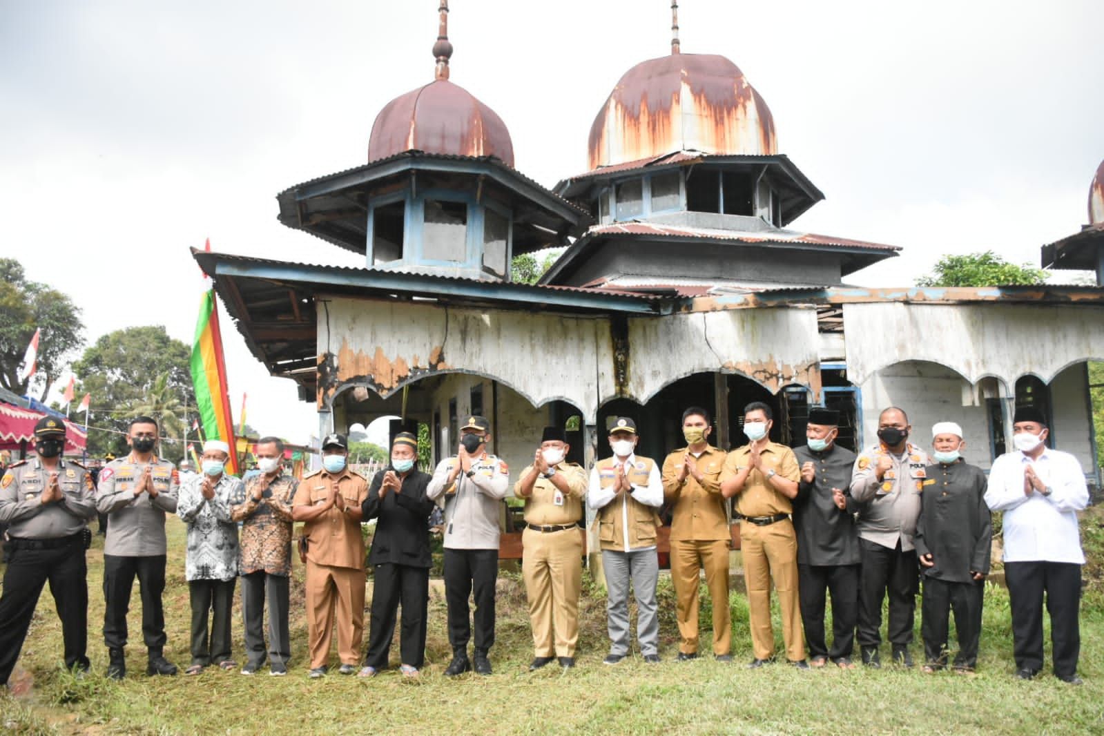 Kapolda Riau Renovasi Masjid Syech Abdurrahman Yang Punya Sejarah