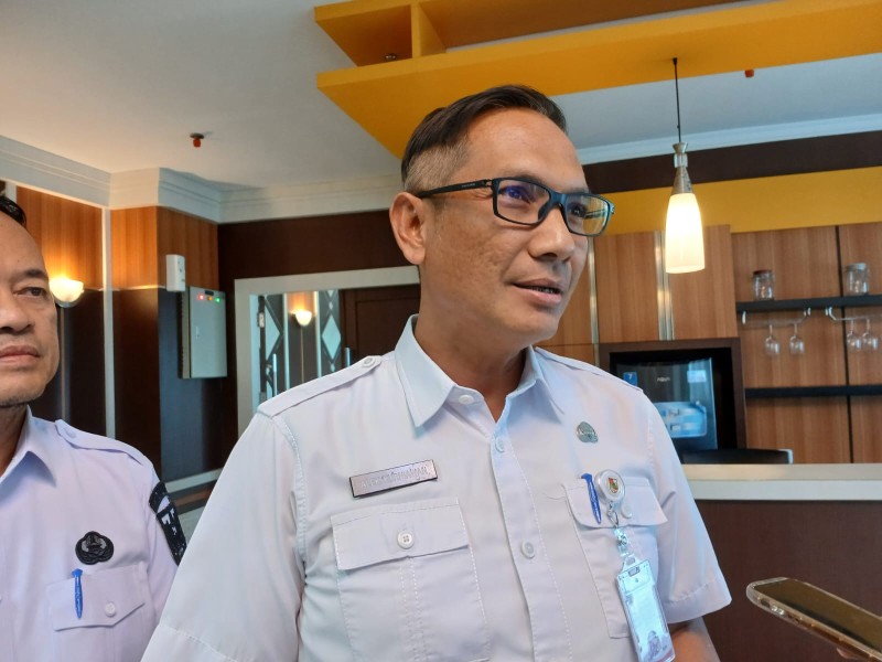 Pemko Pekanbaru Siapkan Bantuan Seragam hingga Alat Tulis untuk Siswa Kurang Mampu